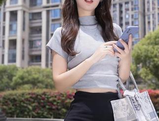 秀人网 – 小逗逗的图片，怎能如此有气场？女王降临，心底悸动。
