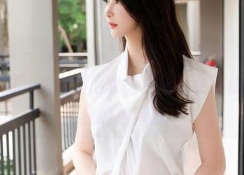 秀人网 – 如果你在找灵感，来看看“想做你的猫”的比基尼套图更新，免得你需要我的推荐。