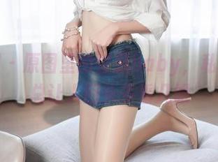 秀人网 – 原图里的智恩baby，私房丝袜总让人回头多看几眼