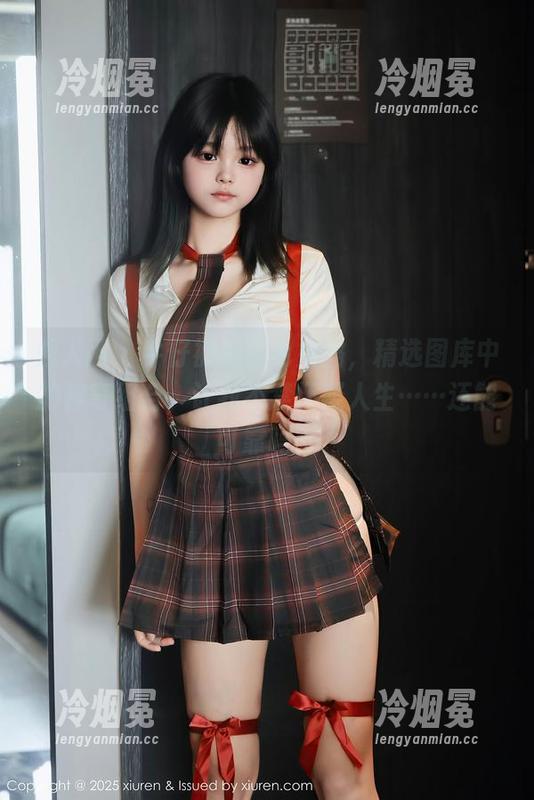 秀人网-桃色奶酪 秀人网 - 牛仔裤加桃色奶酪,精选图库中的神奇组合,让我不禁怀疑人生……还能可靠吗?