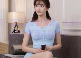 秀人网 – 新鲜出炉的原图，浅浅Danny的皮衣更新光彩依旧！