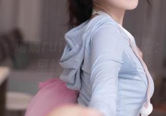 秀人网 – 瑞瑞ruirui的网盘探险：下载裤里丝的奇幻之旅