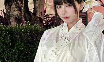秋山AkI全集：当女神遇上写真，能不能把我的脑细胞给炸成花？