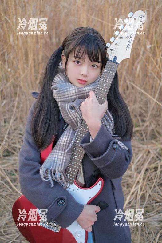 稚乖画册 私房情迷:“稚乖画册”的美少女,清纯和风骚的双重奏