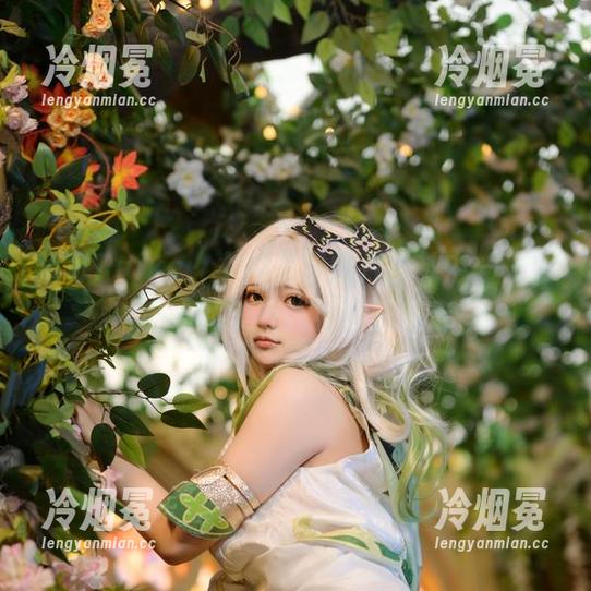 莱可Raika，女神免费图片投放中——难以言喻的美在我视线里游走～