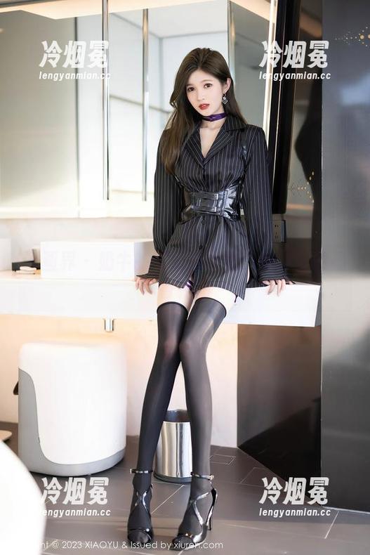 语画界-徐莉芝 语画界 - 奶牛的写真界作业:徐莉芝的奶香拼图