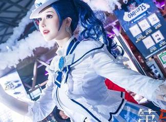 图片中的露儿大魔王，战斗力爆表，雷电将军不愧是她的座驾！