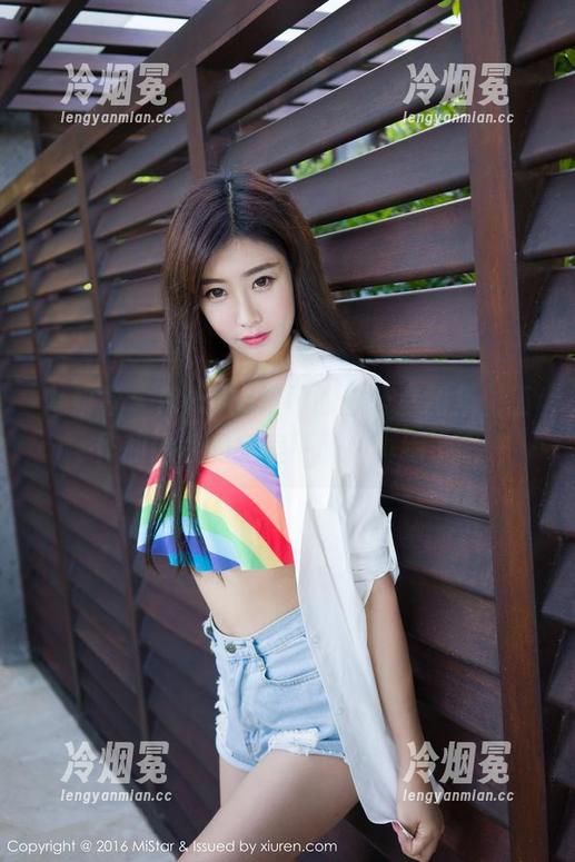 魅妍社-Nicole妮可 魅妍社 - Nicole妮可的办公室图集,工作和闲散的完美平衡,真绝了。