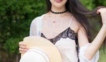 魅妍社 – 谁能抗拒免费的腿？糯美子Mini的作品在这里！